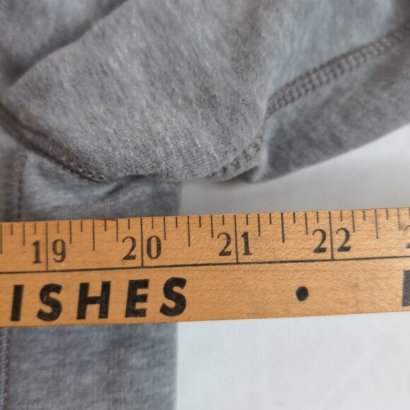 Polo Ralph Lauren Women's Light Grey Sweater Zip Up w/ Fur Lining, Size … - Picture 6 of 7